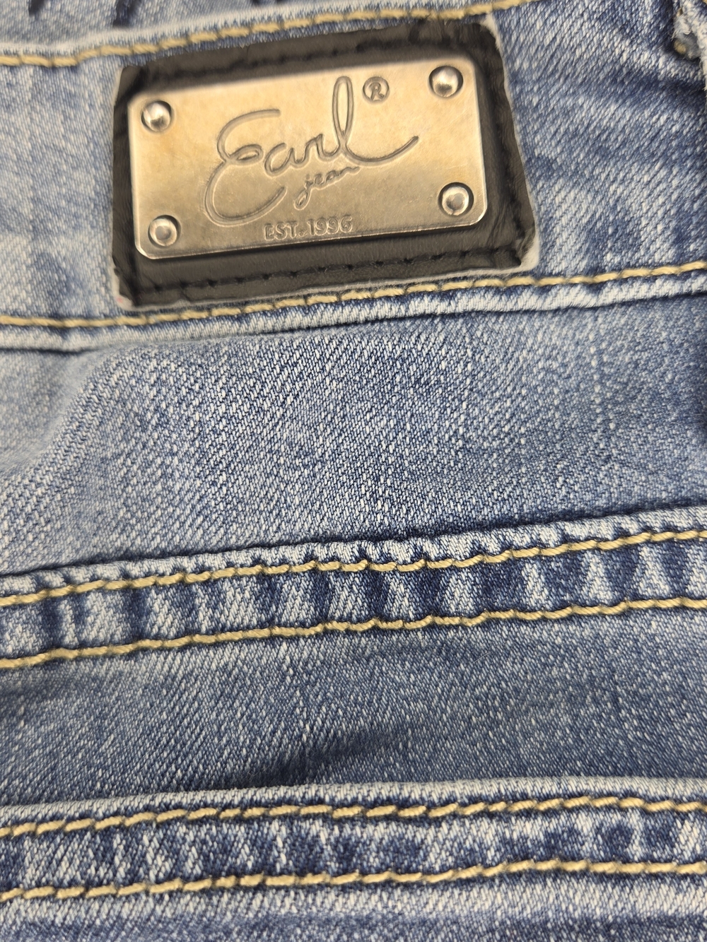 Blue Embroidered Ankle Cut Women’s Jeans By Earl Size 10 - Picture 12 of 13